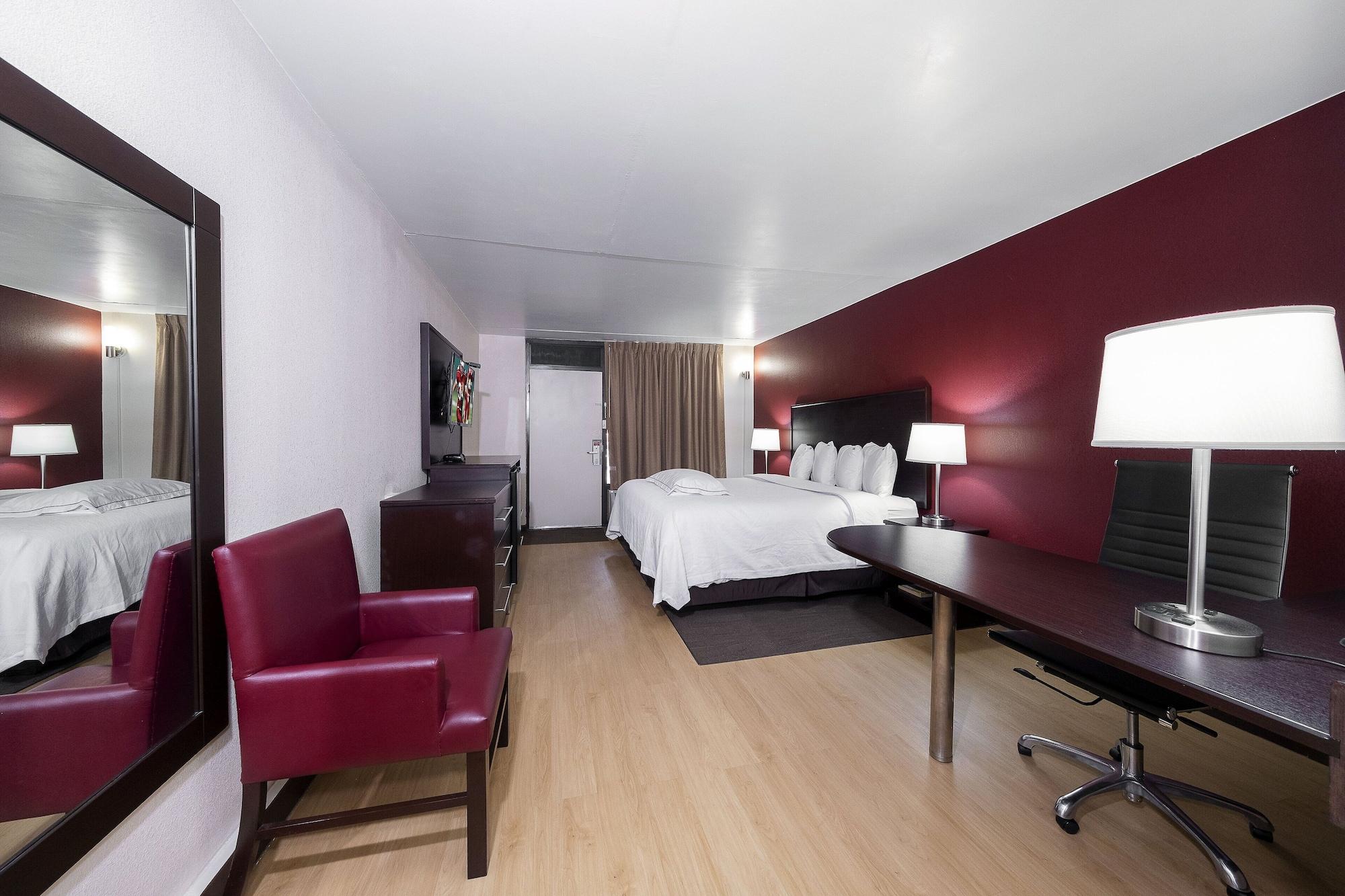 Red Roof Inn Plus+ Huntsville - Madison Esterno foto